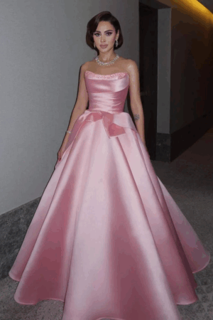 فستان سهرة ساتان وردي فاخر مع فيونكة